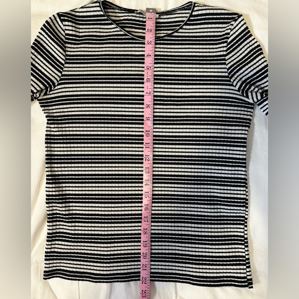 Zara Trafaluc Top Back White Striped Flounce Bell Sleeve Ribbed Womens Small - Picture 6 of 8